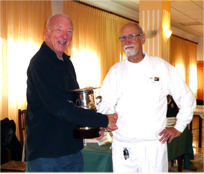 Bowls cup presentation